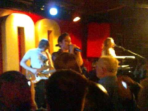 New Young Pony Club 4/13 'The Optimist' 100 Club Nov London 2010