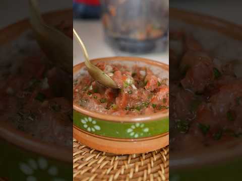 How To Make Salsa Fresca In 5 Minutes!