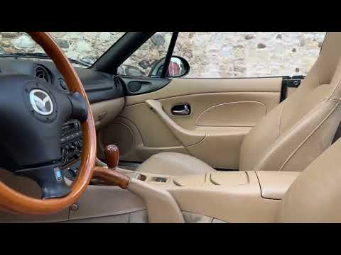 2001 Mazda MX-5 Miata Special Edition by Flyin’ Miata