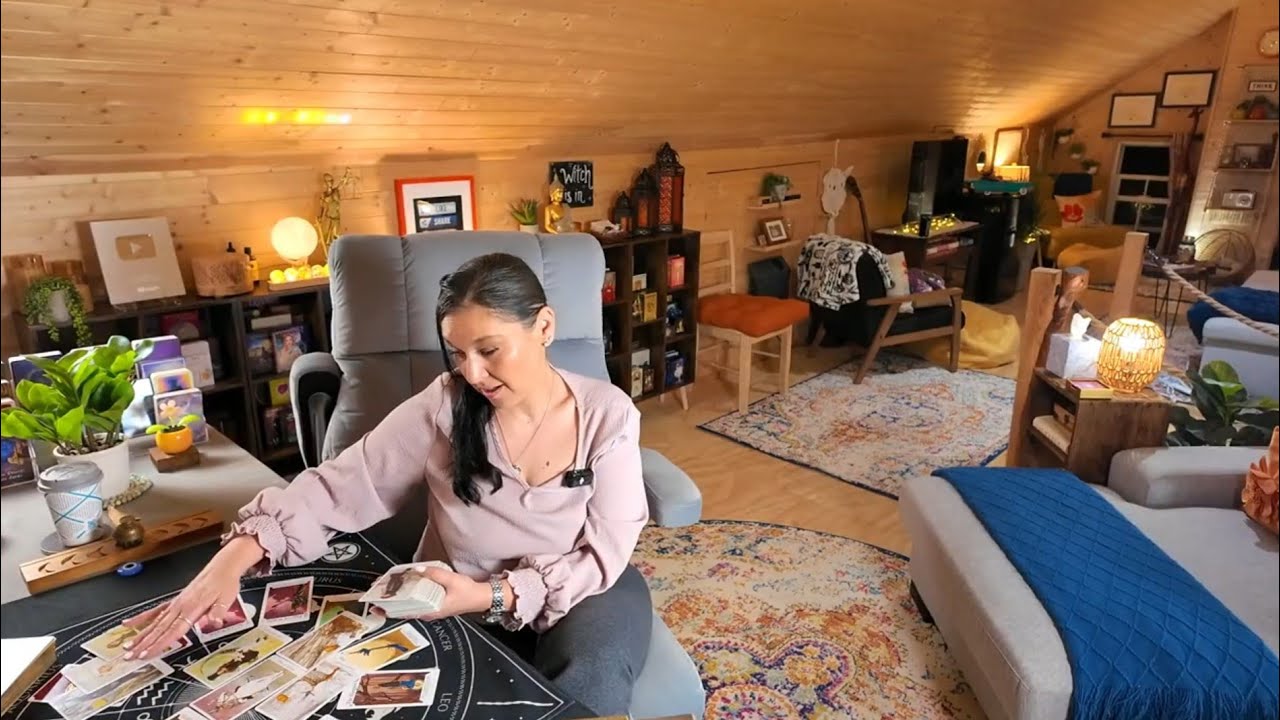 All Signs Tarot 🎴 Tarot Card of the Week 🎴 May 11 - 17 2025