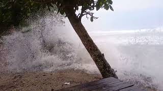 Download lagu Ombak pantai selatan ngamuk mp3 Download lagu Ombak pantai selatan ngamuk mp3
