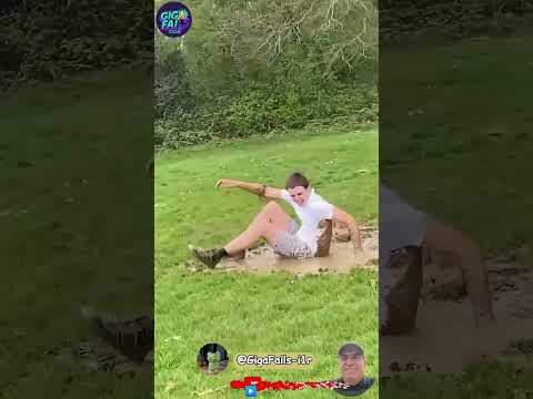 😂 Funny Wipeout! 🤣 #GigaFails #EpicFails #FunnyFails #FailVideos