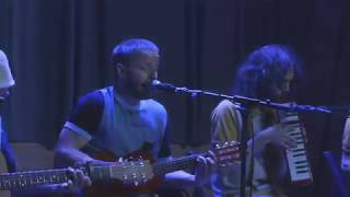 Oques Grasses - Torno a ser jo (Concert acústic) #105Confidencial a l&#39;Antiga Fàbrica Estrella Damm