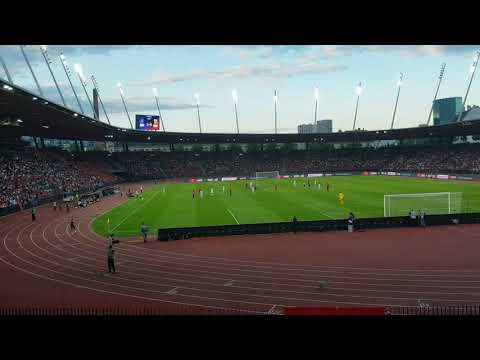 Pamje nga ndeshja historike në futboll Kosova : Shqipëria 3-0 në Cyrih të Zvicrës.