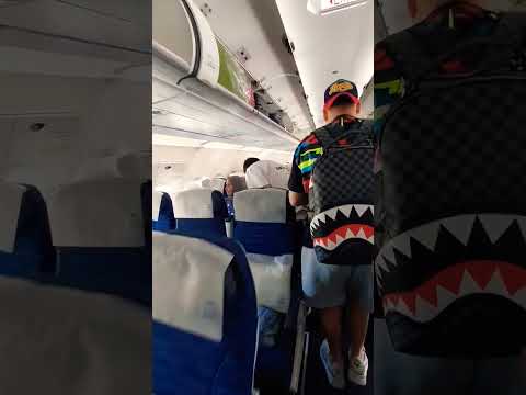 Inside Kuwait Airways 🇰🇼 #kuwaitairways #boeing777 #kuwait #travel #holiday #airlines #economyclass