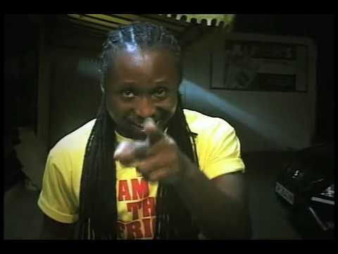 Reggie Rockstone & Mums on the streets of Accra, Ghana Freestyle