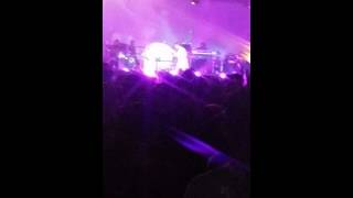 [問卦] 李佳薇遇到鬼時 唱升KEY的煎熬可以嚇走?