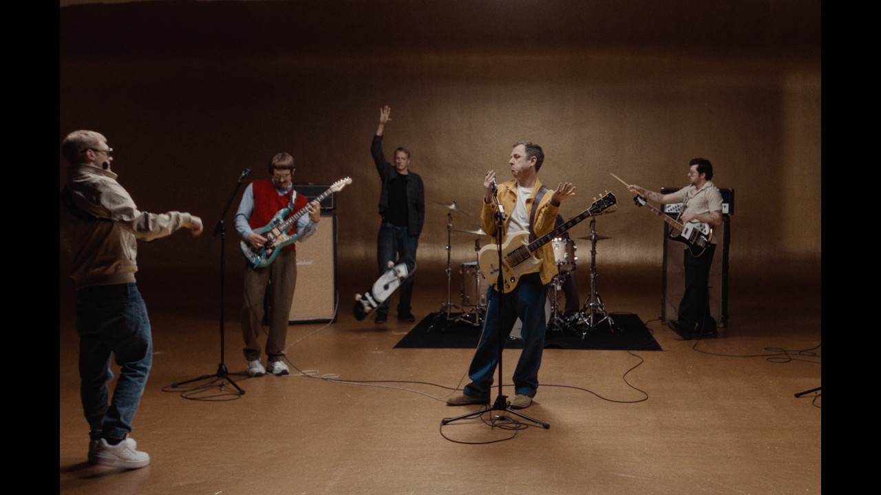C.E.O. - Weezer 和訳 by radictionary C.E.O. - Weezer 和訳 by radictionary