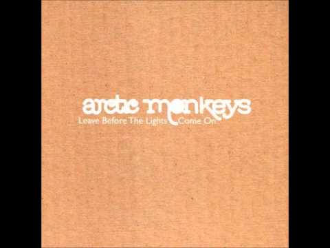 Arctic Monkeys - Put Your Dukes Up John