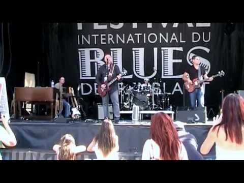 David Gogo & John 'the Stickman' @ Tremblant Int'l Blues Fest 2014 (soundcheck)