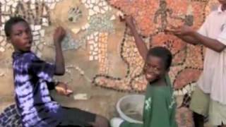 preview picture of video 'Paper-making at Aba House'
