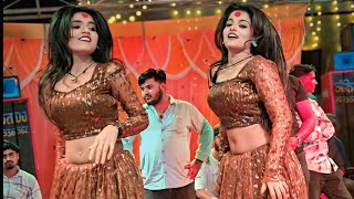 Download lagu बइठल रही केरा के थम पर बलम के baithal rahi kera ke tham par arkestra #mahimanisha का बवाल #stageshow mp3 Download lagu बइठल रही केरा के थम पर बलम के baithal rahi kera ke tham par arkestra #mahimanisha का बवाल #stageshow mp3