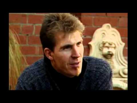 Stynes dies after battle with cancer