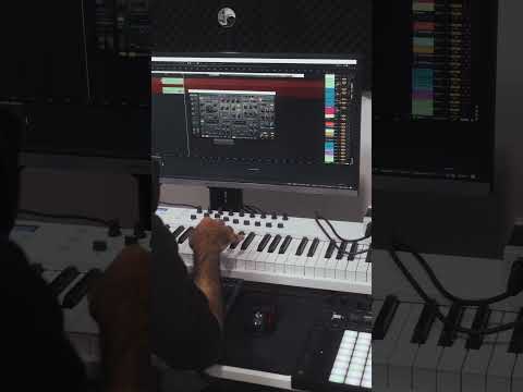 Smith & Pledger vs Matt Hardwick feat. Melinda Gareh - Connected (Railpressureflip Cover)