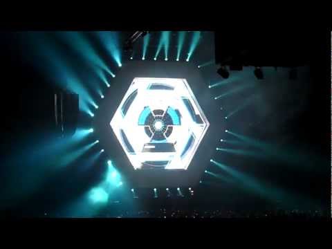 TRANSMISSION 2011 Digital Madness - Opening + Gareth Emery intro