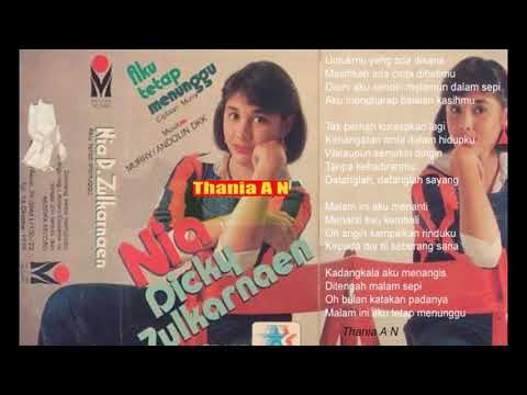 Nia Zulkarnain ~ Aku Tetap Menunggu ( Murry )1985