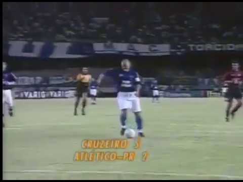 Alexsandro de Souza (Cruzeiro) - 03/05/2003 - Cruzeiro 5x2 Atlético-PR - 2 gols