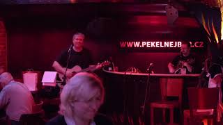 Video 5D - Voda je zlá (Pekelnej Bar 13.4.2018)