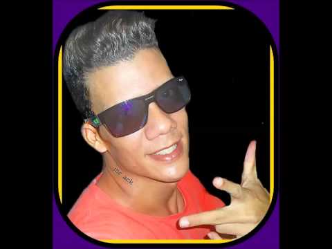 ALGUEM PRA ME ESCUTAR - Mc Ack