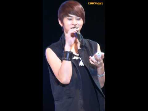 [FANCAM] 101008 BEAST Junhyung text  rap(?) @Seong Sil University [HD]