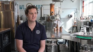 Der Kiwi-Pilot, der Macaos erste Gin-Brennerei gebaut hat
