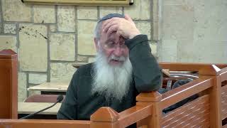 וַיִּקְרְאוּ שֵׁם הָעִיר דָּן בְּשֵׁם דָּן אֲבִיהֶם -  שיעור 64  - ספר שופטים - פרק י"ח (הרב אורי עמוס שרקי) - התמונה מוצגת ישירות מתוך אתר האינטרנט יוטיוב. זכויות היוצרים בתמונה שייכות ליוצרה. קישור קרדיט למקור התוכן נמצא בתוך דף הסרטון