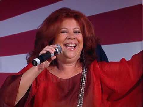 Fundo de Quintal - Caciqueando (ft. Beth Carvalho)