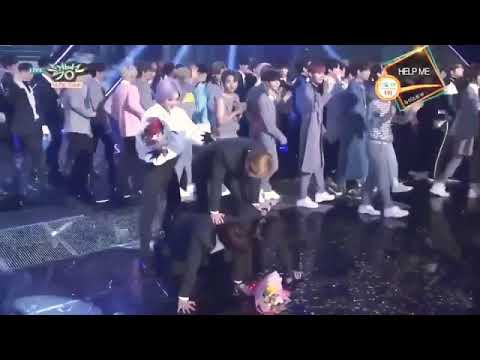 Nu'est W Celebrating HELP ME 1st WIN