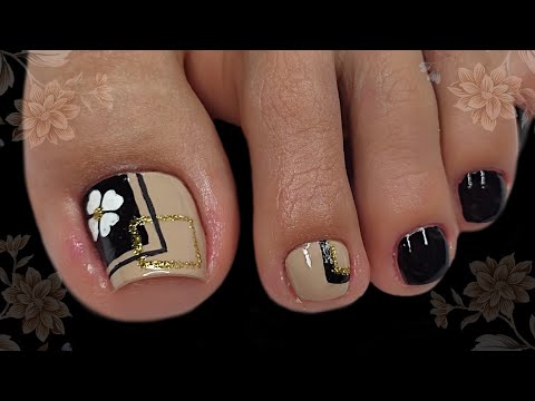 DISEÑO DE UÑAS PARA PIES FACILES | UÑAS EN TONALIDAD BEIGE Y NEGRO 🦶🏼😍💅🌸