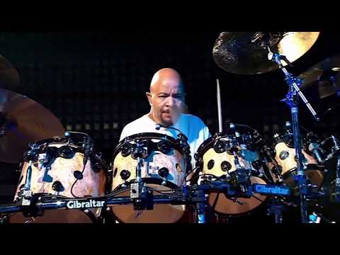 Chester Thompson Drum Cam - Drums, drums & More Drums (live 2004)