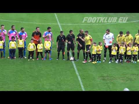 Régional 1 / Castanet - Fleurance 2018-19 [entrée des équipes]