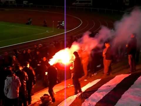 CS Fola Esch - Jeunesse Esch Pyroshow der Auswärtsfans