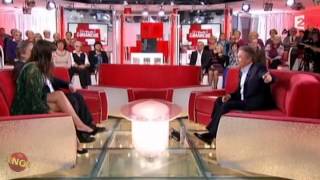 Nolwenn Leroy chante Juste pour me souvenir à Vivement Dimanche