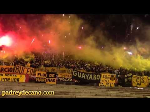 "[HD] Recibimiento Final 2013 - Hinchada Peñarol" Barra: Barra Amsterdam &bull; Club: Peñarol