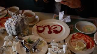 A Day With The So So Glos