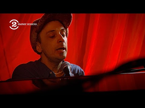 VIC CHESNUTT - 'Stop The Horse' and 'Duck In A Tree' live on 2 Meter Sessions (1998)