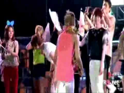 Yuri and Yesung SMTown Seoul Moments