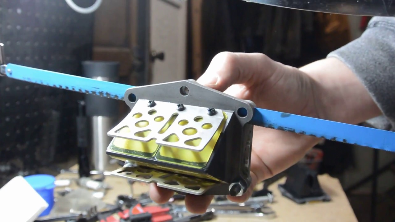 VForce 3 reed valve install on 1995 CR250 (intake manifold prep)