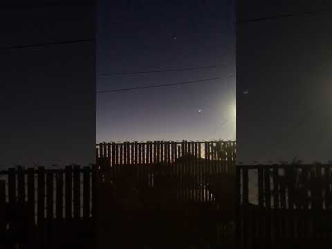 UFOoooo Creeper caught in drive-by… UAP OVNI UFO