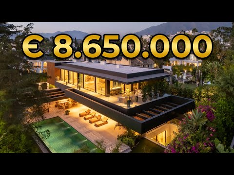 Touring a NEW MODERN LUXURY VILLA FOR SALE in Puerto Banus, Marbella Spain