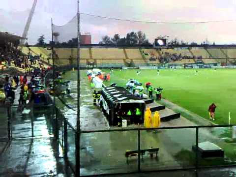 curva sud stadio braglia  in juventus-shamrock roves