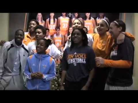 Lady Vols sing 