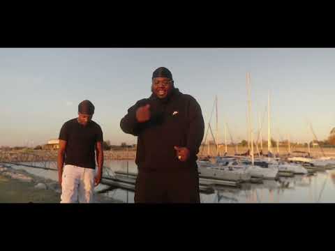 Muddway Mooka - Clu Cluxx Ft T3 (Official Video)