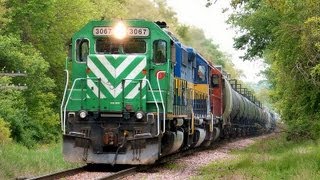 preview picture of video 'CITX 3067 West by Kingston, Illinois on 5-5-2012'