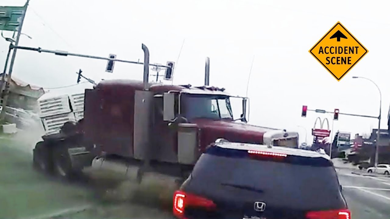 Truckers Gone Wild:  Best Truck and Trucker Fails!