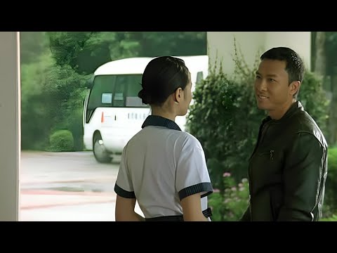 Donnie Yen Fights to Protect the Nurse Who Saved His Friend | Fight Scene