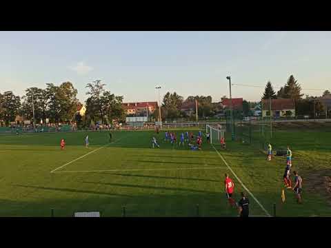 Wiślanka Grabie - Clepardia Kraków strzał z rożnego