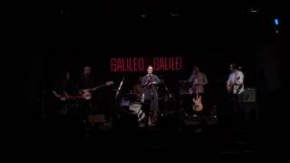 TU VUÒ FÀ L&#39; AMERICANO - Vega 03/06/17 - Sala Galileo Galilei ( Matinales El País )