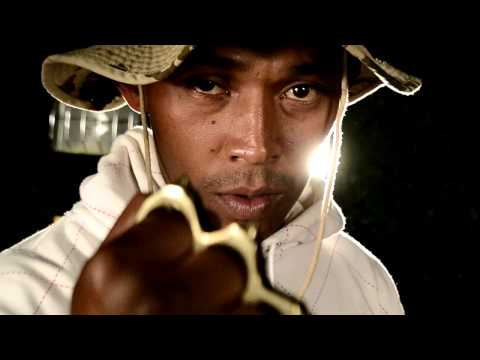 ANGOVO MAMAY -  Shlave Clan