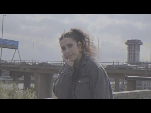 Katherine Aly - Never Giving Up On You (Official Video)